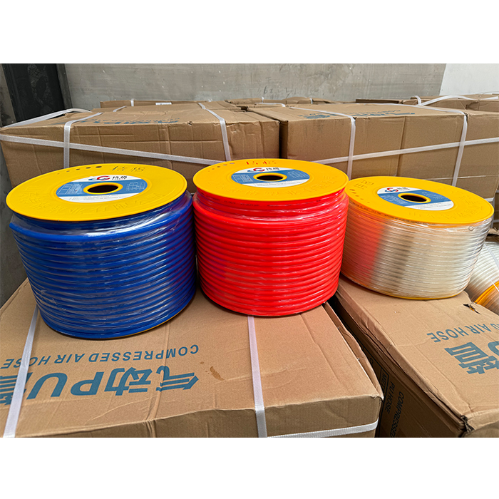 Tub de PU: la solució flexible i duradora per a sistemes pneumàtics industrials